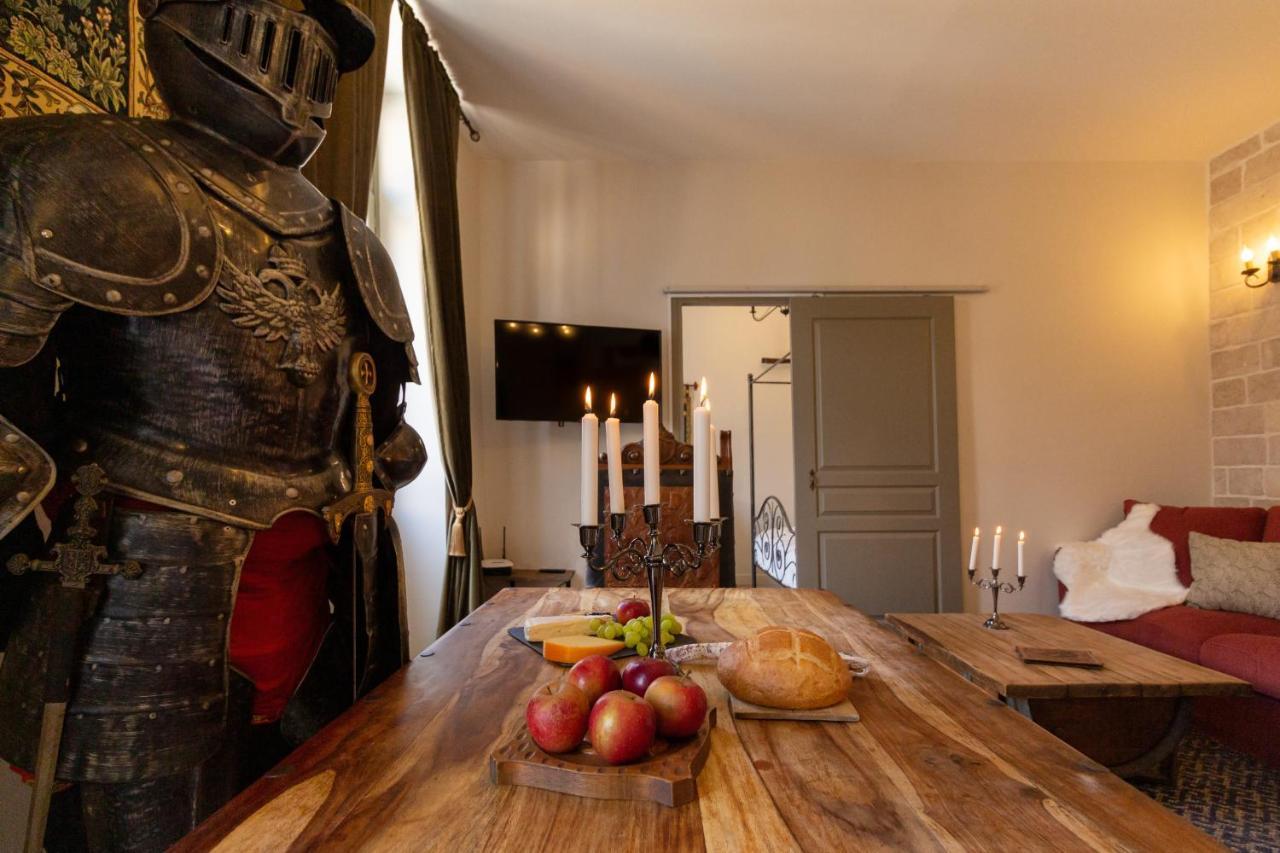 Le Secret De La Taverne - Netflix/Wifi - Chasse Aux Tresor A L'Interieur Carcassonne Luaran gambar