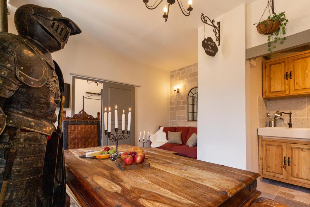 Le Secret De La Taverne - Netflix/Wifi - Chasse Aux Tresor A L'Interieur Carcassonne Luaran gambar